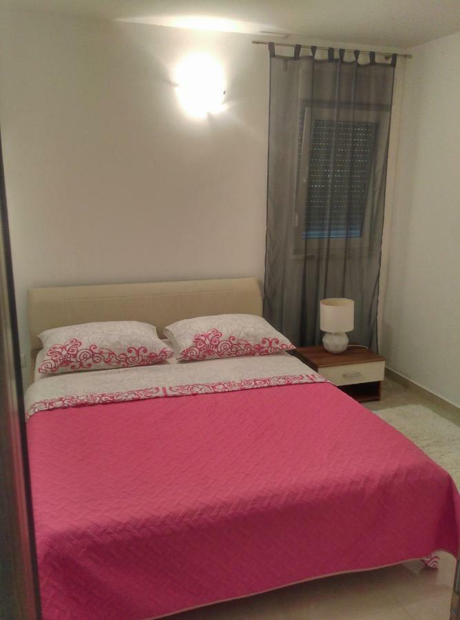 Apartments Garija Rogoznica  Bagian luar foto